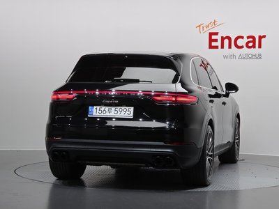 PORSCHE CAYENNE - 4