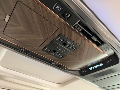 2024 Lexus LM — фото 53