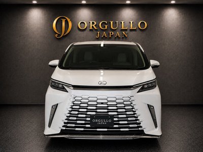 صورة 5 لـ 2024 Lexus LM