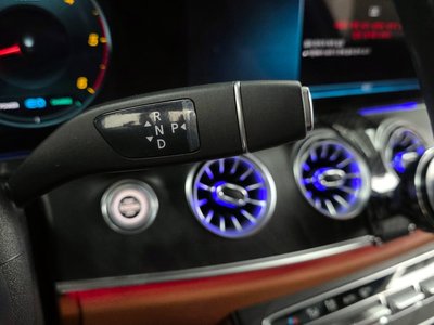 MERCEDES-BENZ CLS - 9