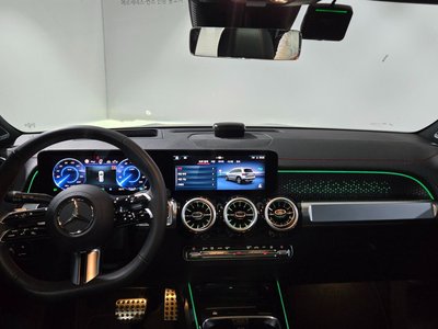 2025 Mercedes-BENZ EQB — миниатюра 17
