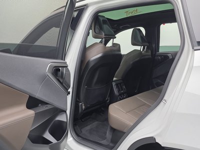 2025 BMW X3 thumbnail 17