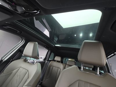 2025 BMW X3 thumbnail 12