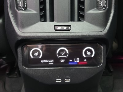 2025 BMW X3 thumbnail 18