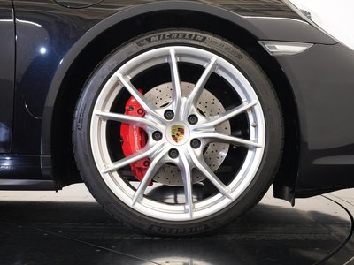 PORSCHE 911 CABRIOLET - 5