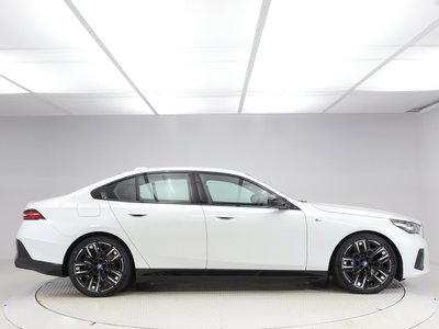 BMW I5 - 10