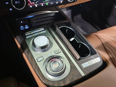 GENESIS G80 (RG3) - 9
