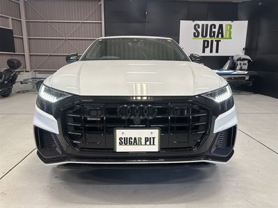 AUDI Q8 - 2