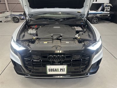AUDI Q8 - 3