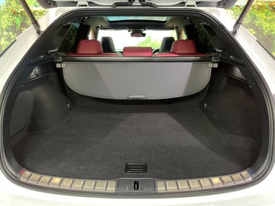 صورة مصغرة 13 لـ 2023 Lexus RX
