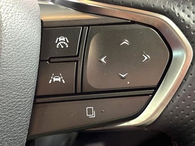 صورة 6 لـ 2023 Lexus RX