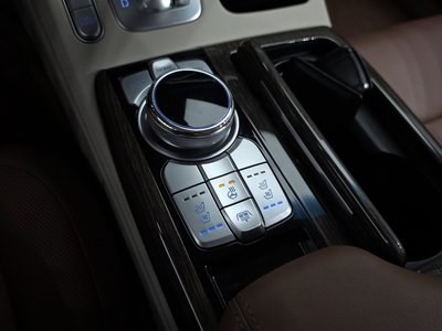 صورة مصغرة 28 لـ 2021 Genesis G90