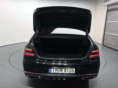 صورة مصغرة 26 لـ 2021 Genesis G90