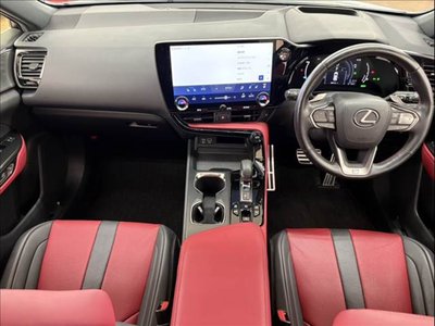 2023 Lexus NX — фото 4