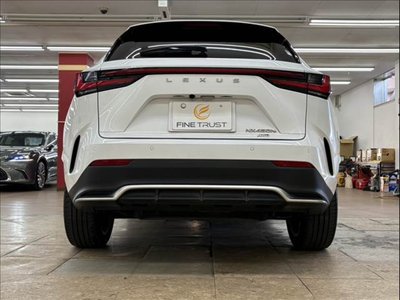 صورة مصغرة 18 لـ 2023 Lexus NX