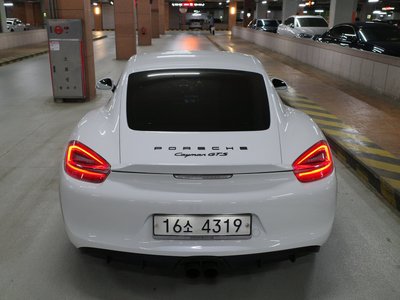 PORSCHE CAYMAN - 3