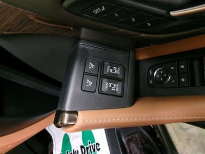 صورة مصغرة 25 لـ 2023 Toyota VELLFIRE