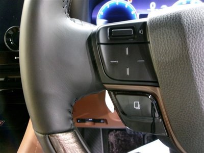 صورة مصغرة 21 لـ 2023 Toyota VELLFIRE