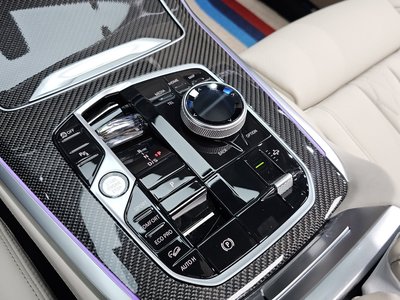 صورة 9 لـ 2024 BMW X7