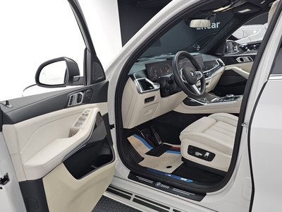 صورة 10 لـ 2024 BMW X7