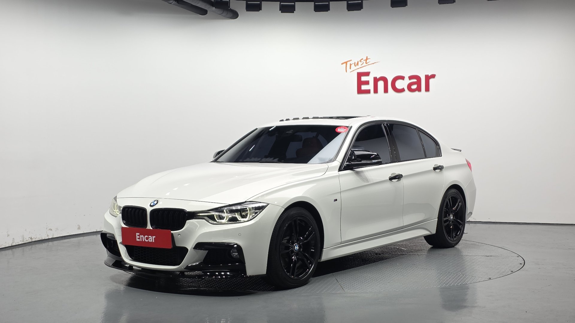 BMW 3 SERIES - View 1