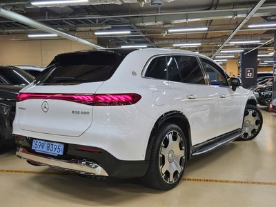 2024 Mercedes-BENZ EQS photo 4