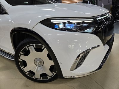 2024 Mercedes-BENZ EQS photo 10