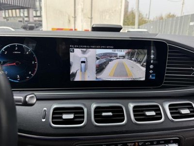 MERCEDES-BENZ GLS - 6