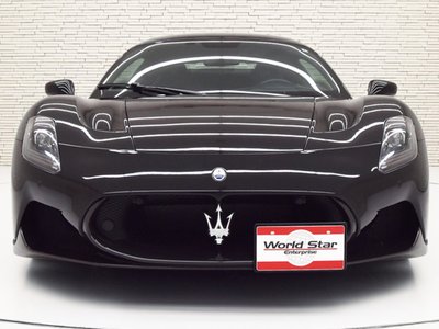 MASERATI MC20 - 7