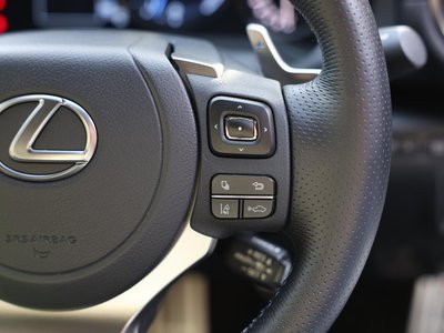 صورة مصغرة 21 لـ 2023 Lexus RC F