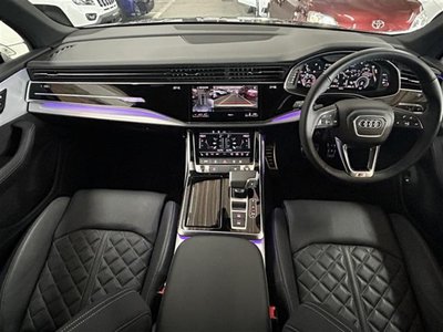 AUDI Q7 - 2