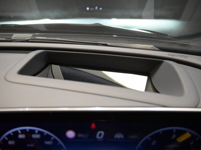2025 Mercedes-BENZ C-CLASS 缩略图 64