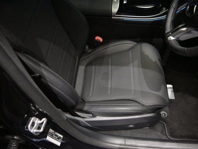 2025 Mercedes-BENZ C-CLASS 缩略图 16