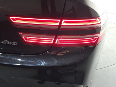 GENESIS G80 (RG3) - 10