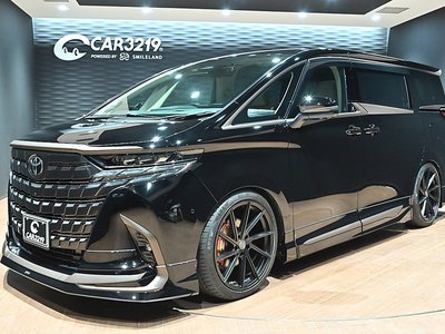 TOYOTA ALPHARD - 1
