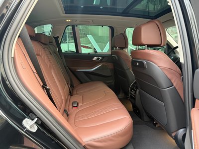 2025 BMW X5 — миниатюра 12