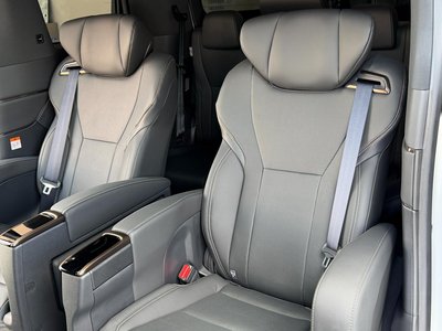2025 Toyota ALPHARD 缩略图 36