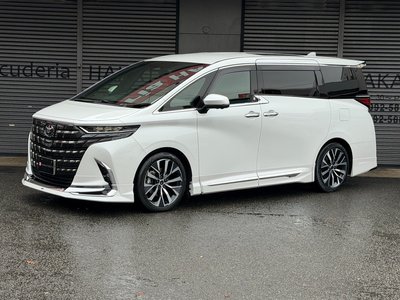 2025 Toyota ALPHARD photo 3