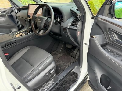 2025 Toyota ALPHARD 缩略图 12