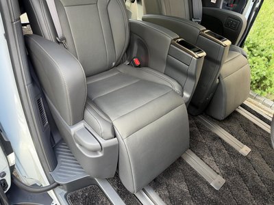 2025 Toyota ALPHARD 缩略图 31