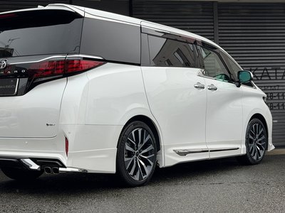 2025 Toyota ALPHARD photo 6