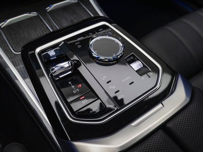 2024 BMW 7 SERIES — фото 10