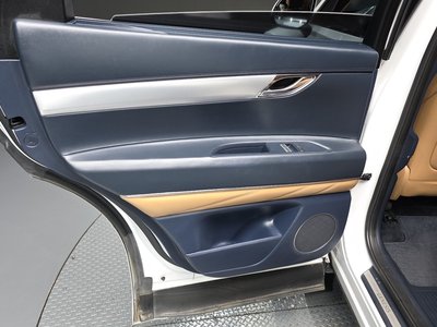 2023 Genesis GV80 — миниатюра 15