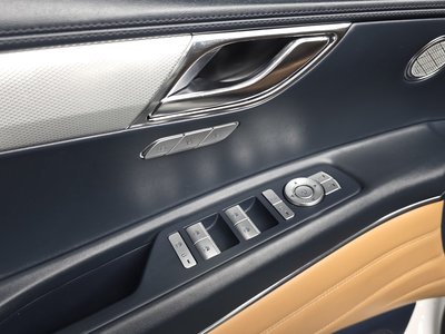 2023 Genesis GV80 — миниатюра 34
