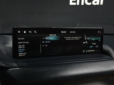 2023 Genesis GV80 — миниатюра 29