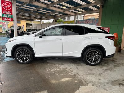 صورة 7 لـ 2020 Lexus RX