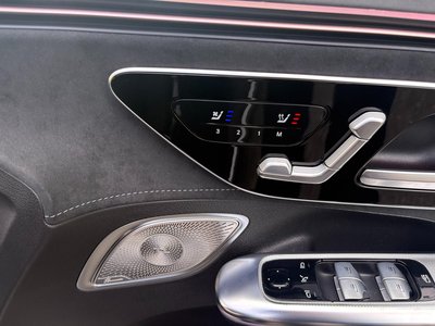 صورة مصغرة 29 لـ 2023 Mercedes-BENZ EQE AMG