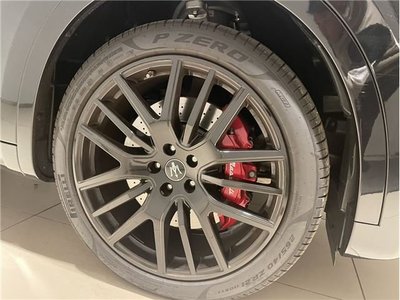 MASERATI LEVANTE - 4