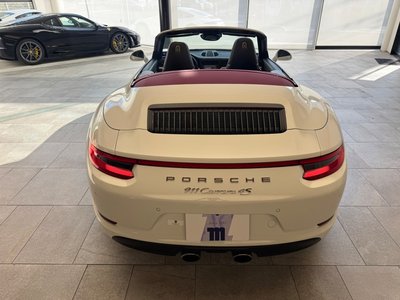 PORSCHE 911 - 6