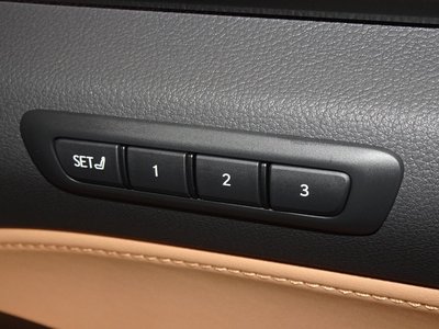 صورة مصغرة 17 لـ 2025 Lexus NX